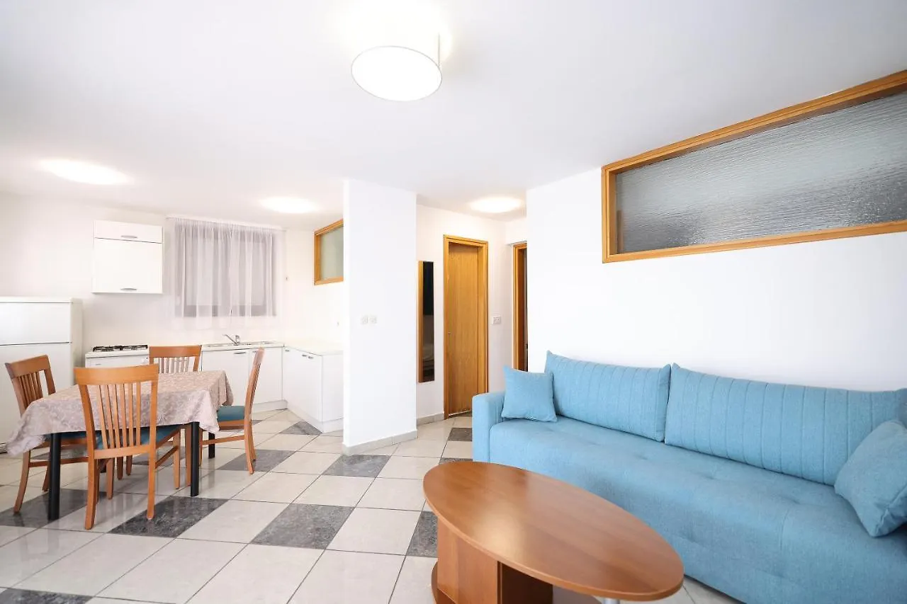 Hotel Lucija Posedarje