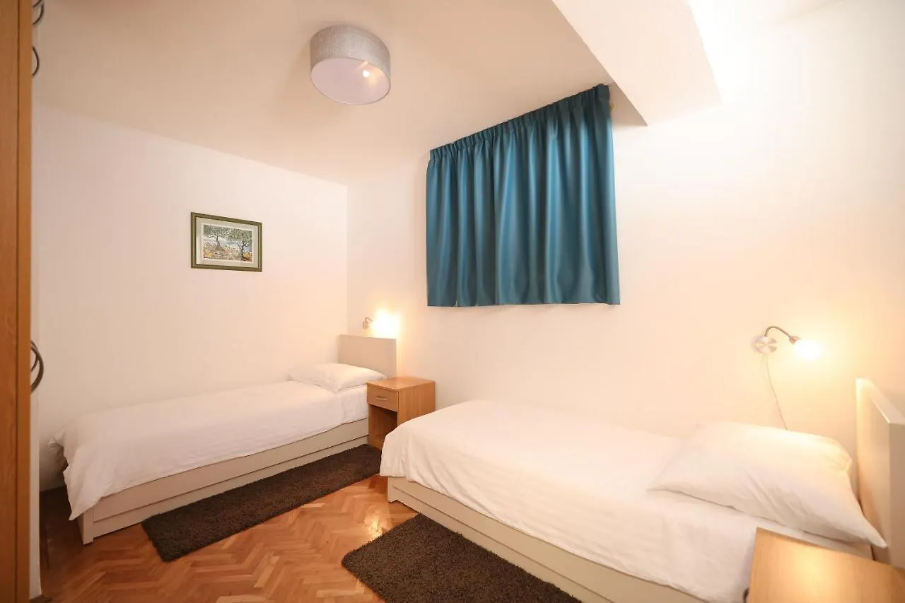 Hotel Lucija Posedarje