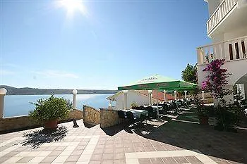 Hotel Lucija Posedarje