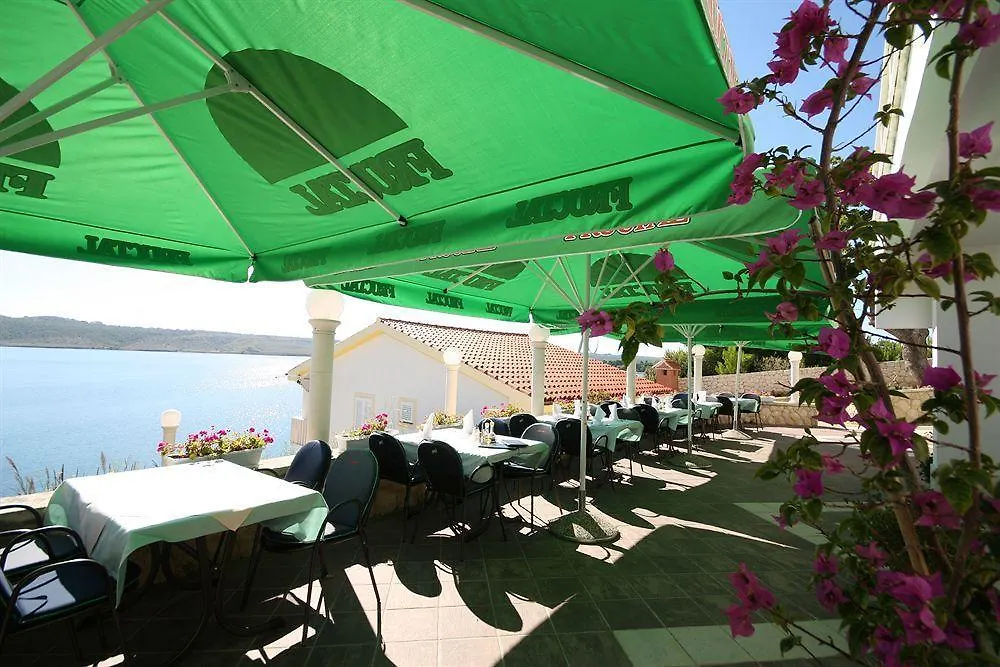 Hotel Lucija Posedarje