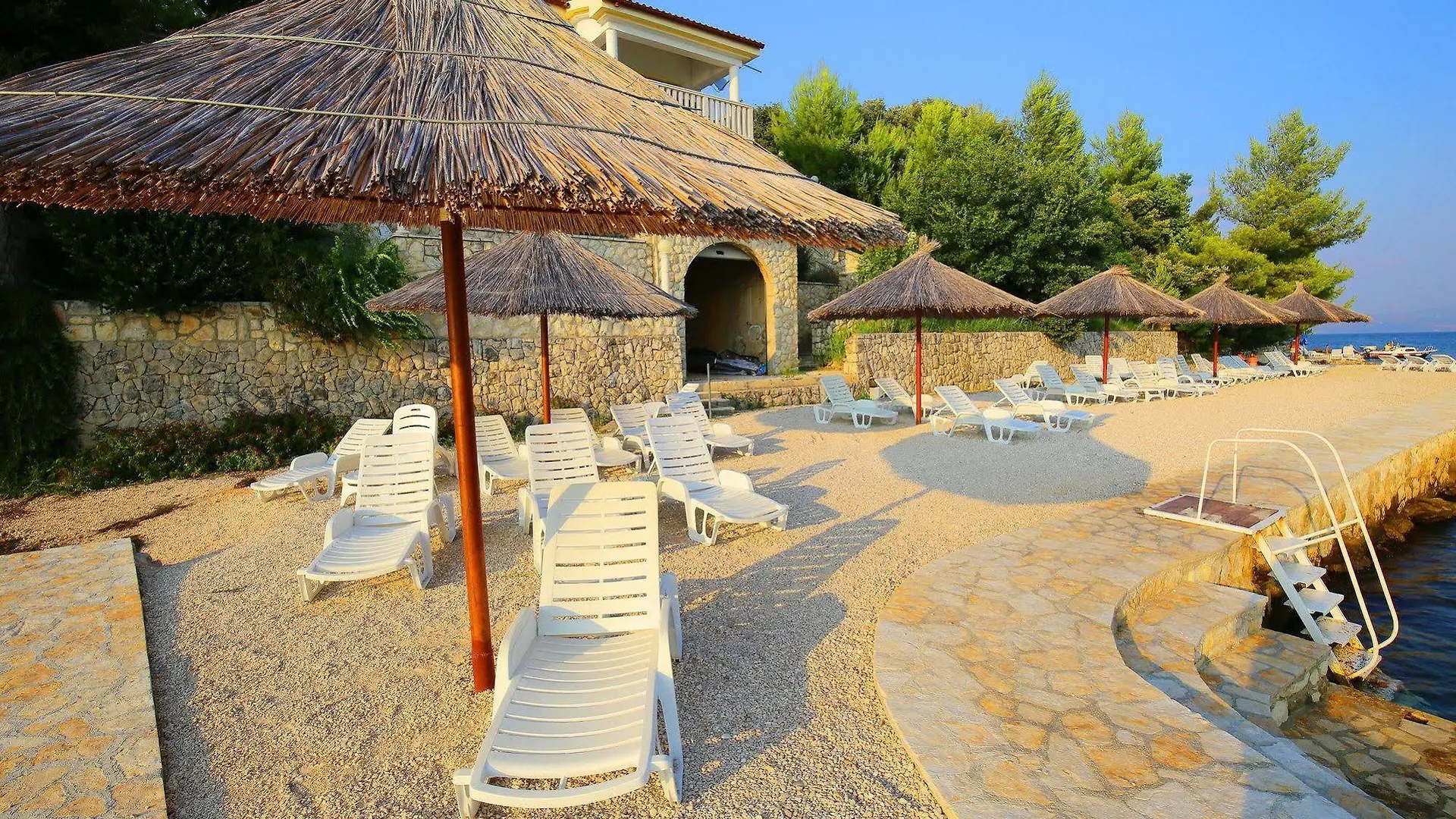 Hotel Lucija Posedarje